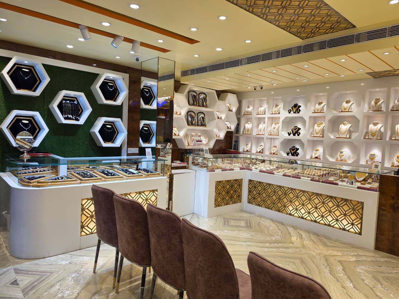 Monikanchan jewellery collection showcase